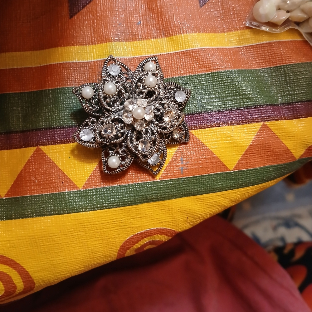 Brooch